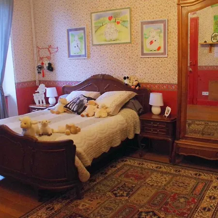 Chambres D'hotes Au Presbytere Bed & Breakfast *