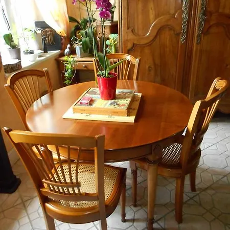 Chambres D'hotes Au Presbytere Racrange